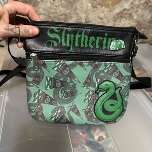 Slytherin Harry Potter crossbody bag with pin